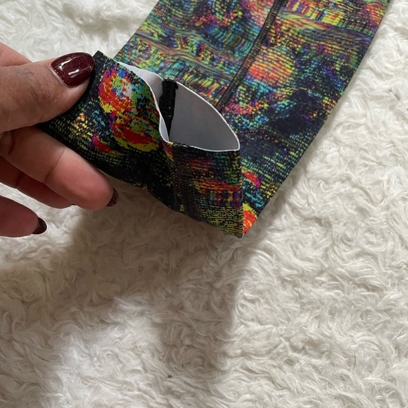 Lululemon Colorful Patterned Leggings - Picture 5 of 10